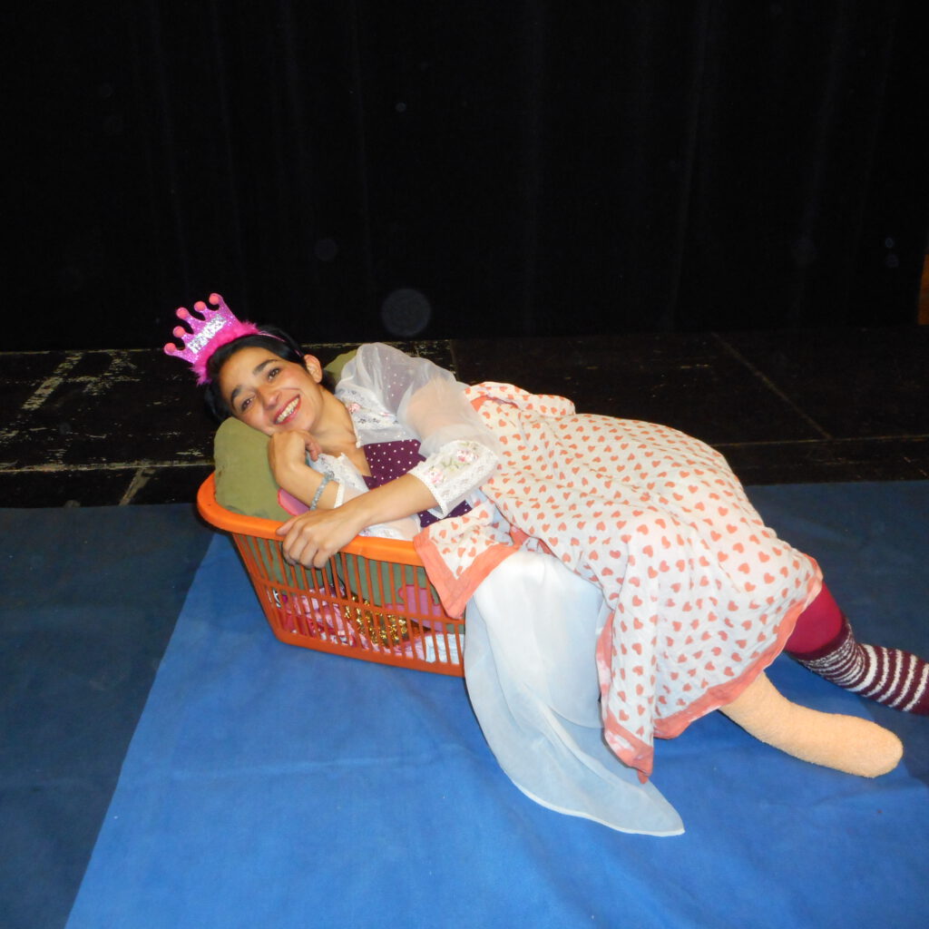 Theater aus dem Wäschekorb